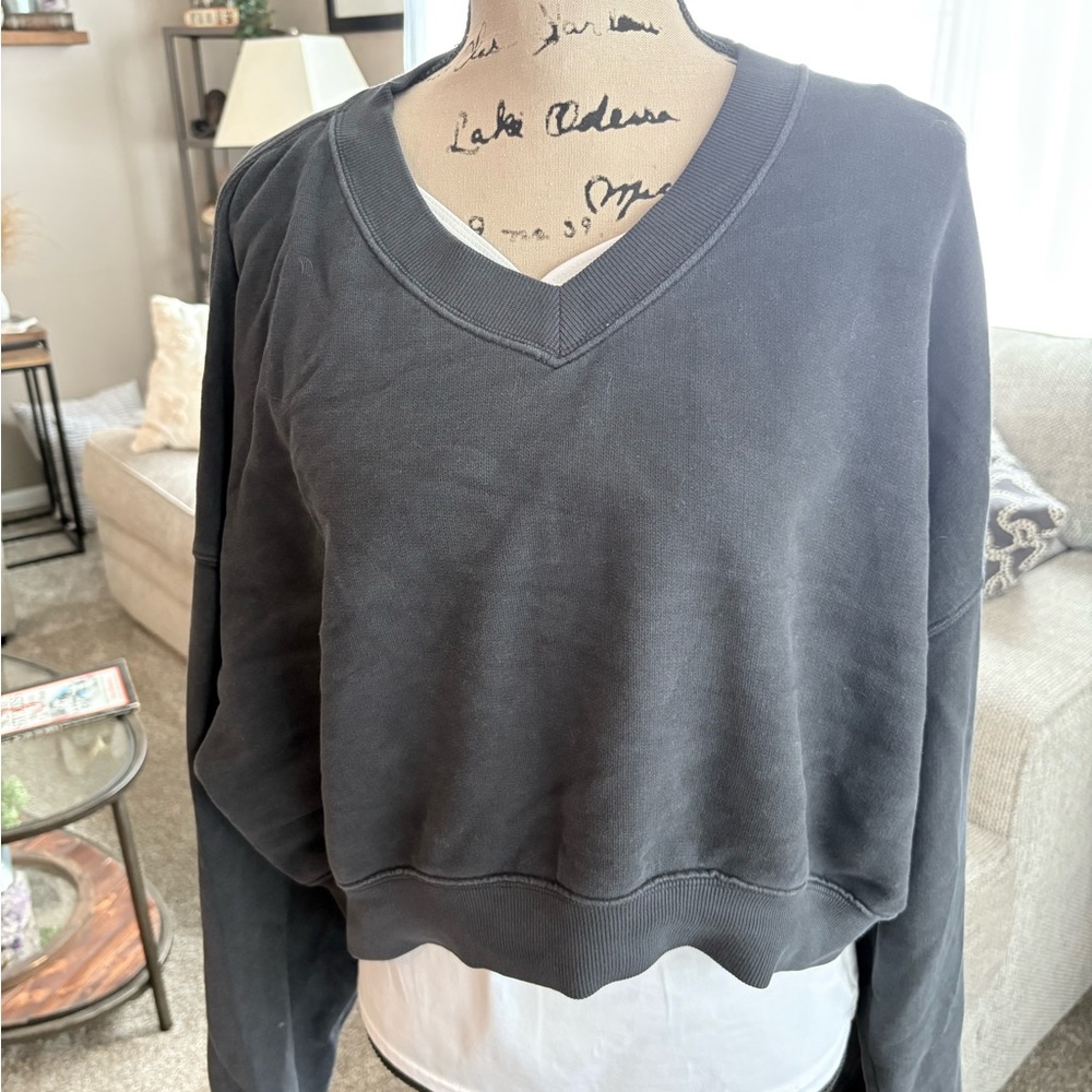 Black Mineral Wash cropped Classic v neck Sweatshirt with Ribbed Cuffs